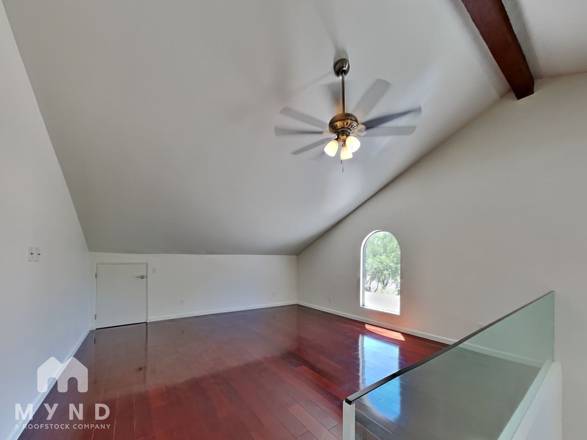 Building Photo - 8260 E Sutton Dr