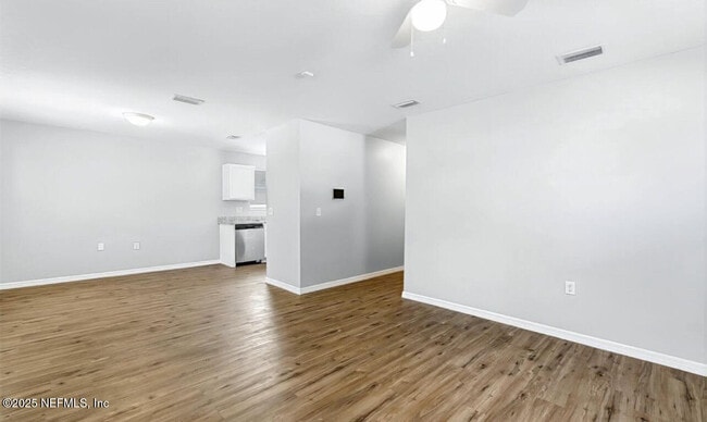 Building Photo - 1428 Barnett St