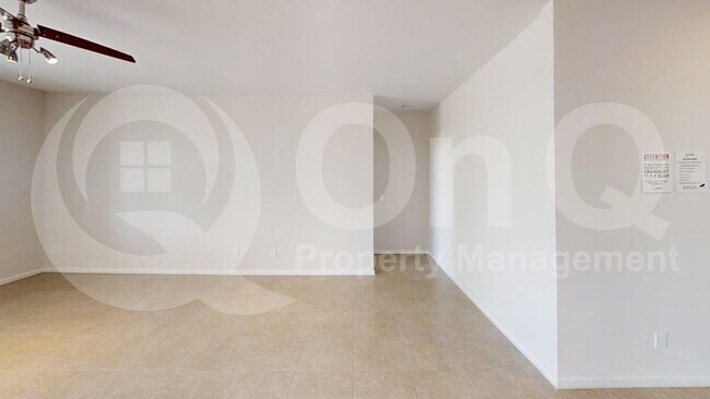 Building Photo - 2050 E Piedmont Pl