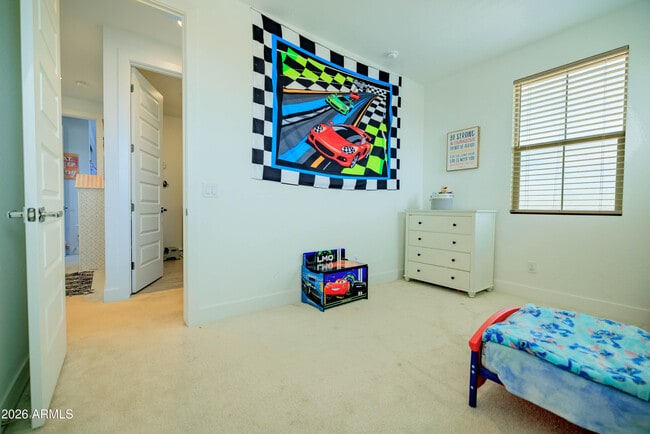 Building Photo - 21513 E Sparrow Dr