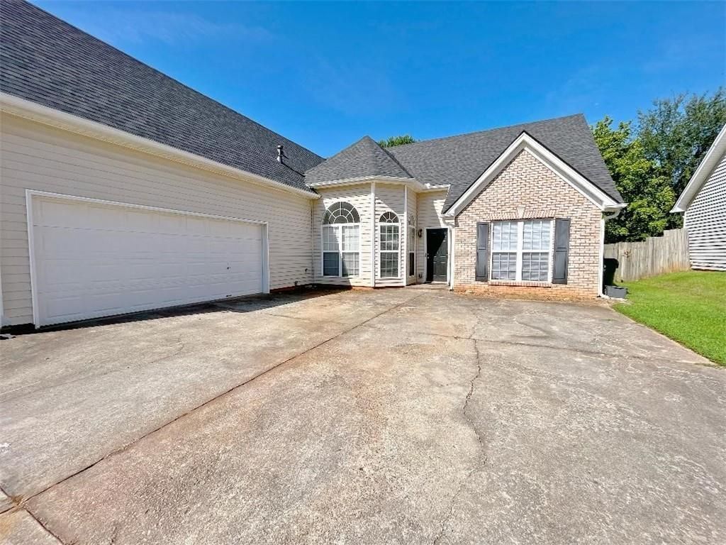Building Photo - 408 Lee Miller Dr