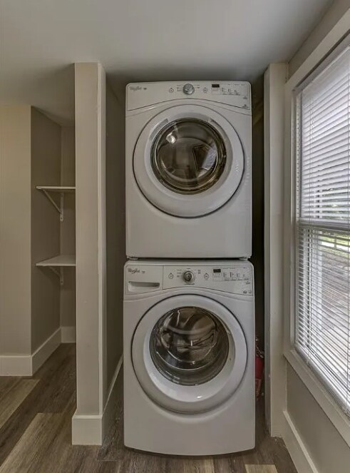 Building Photo - 183 Hillside Dr