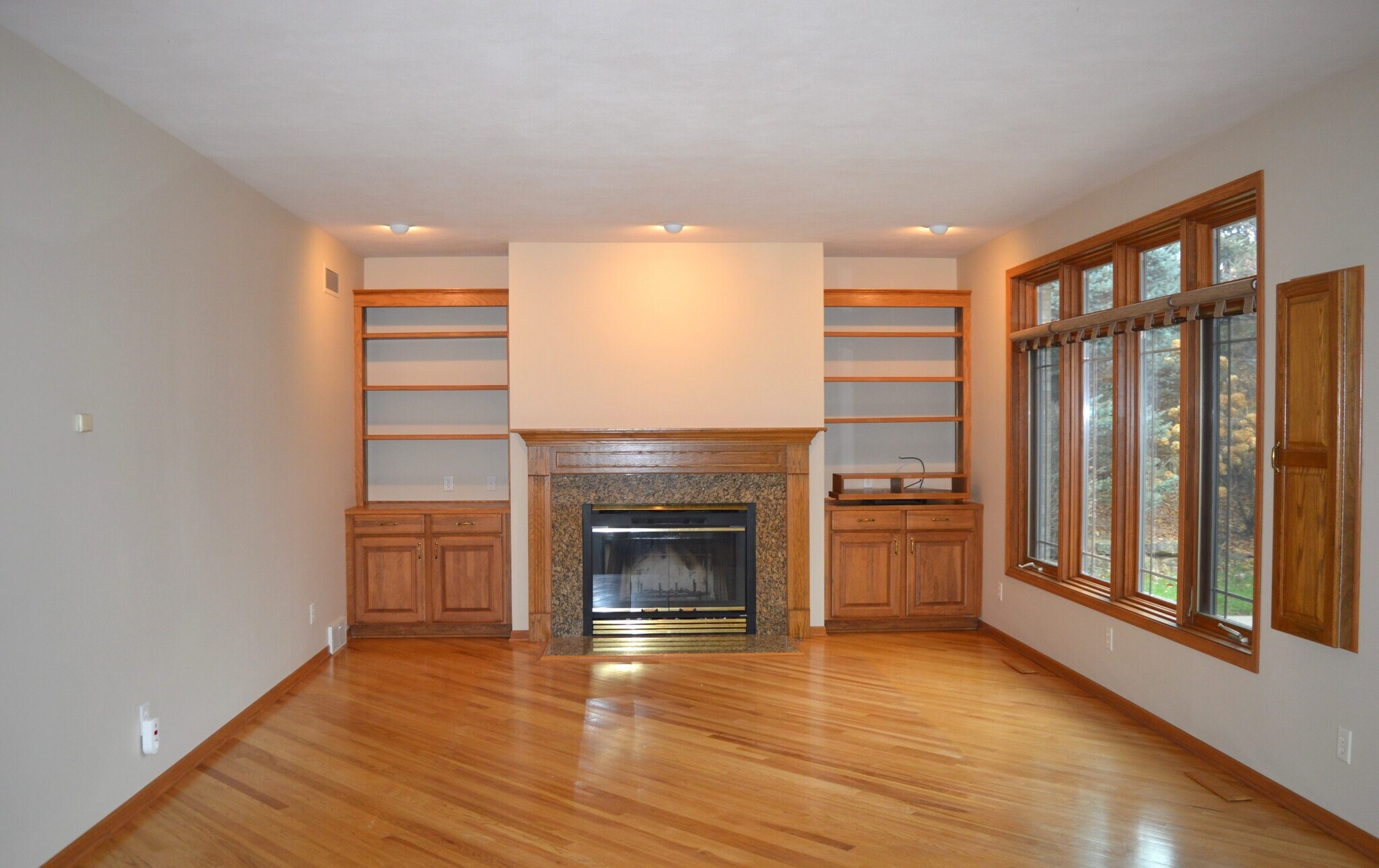 Building Photo - 7541 Red Fox Trl