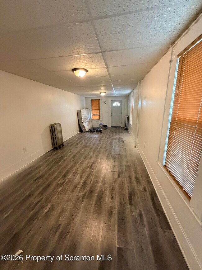 Building Photo - 317 10th Ave