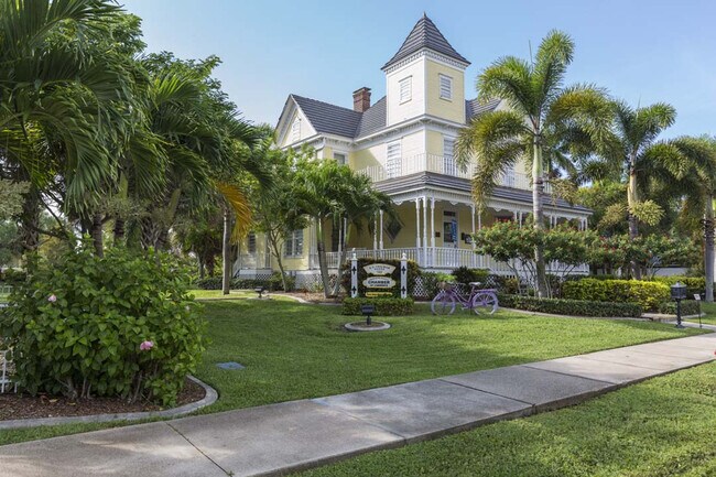 Building Photo - 4286 Harbor Blvd