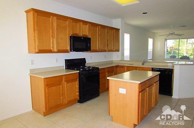 Building Photo - 39261 Mirage Cir