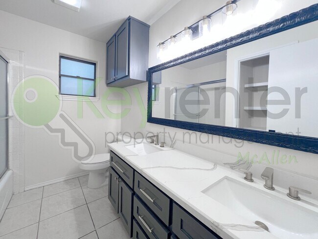 Building Photo - Beautiful 3 bedroom/ 2 bath home in McAllen