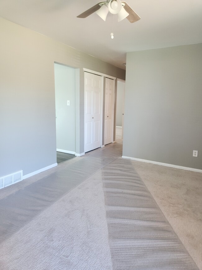 Building Photo - 87 Lima St