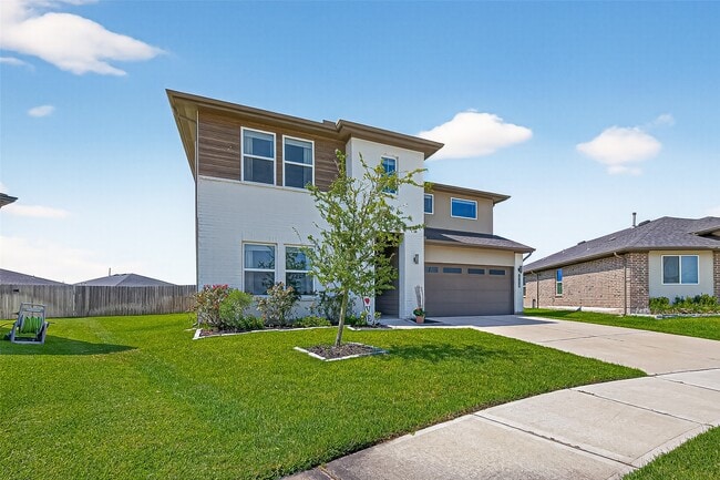 Building Photo - 29418 Sydney Stone Ln