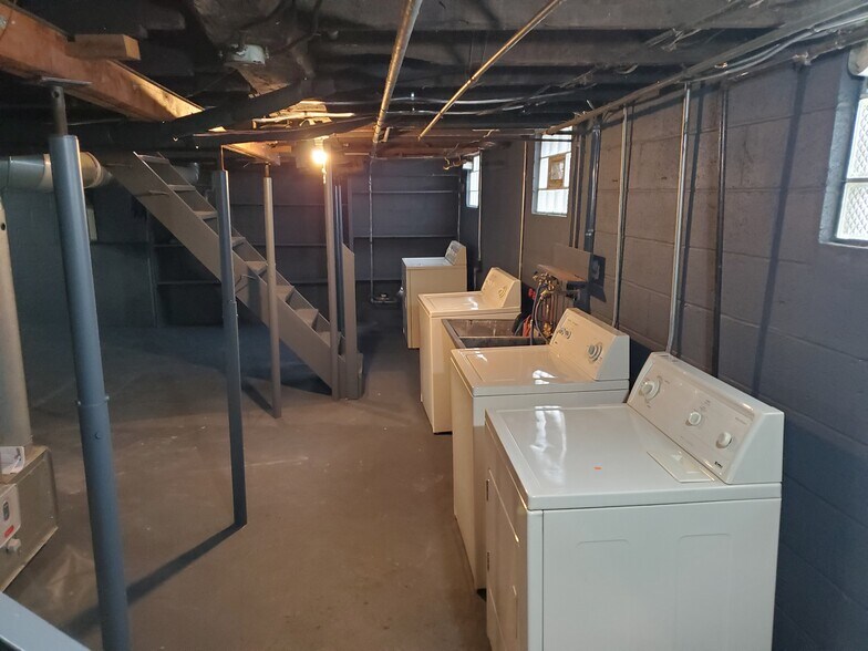 Basement - 557 Ohio St