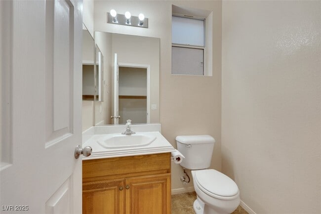 Building Photo - 6125 Sugartree Ave