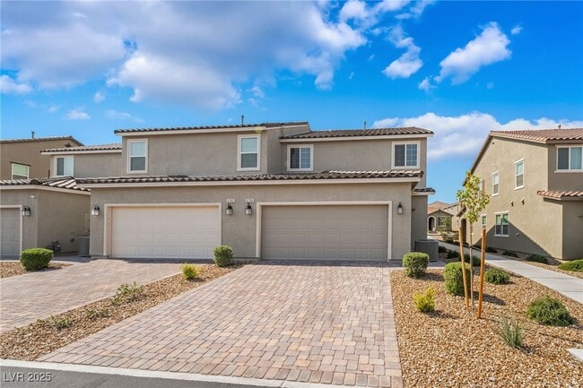 Building Photo - 3734 Battipaglia Ave