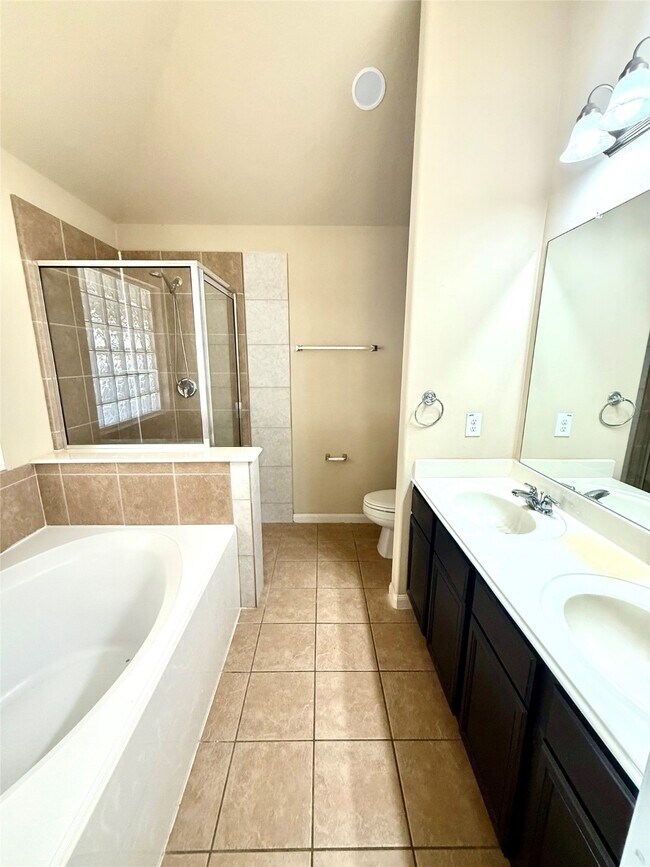 Building Photo - 25002 Tancy Ranch Ct