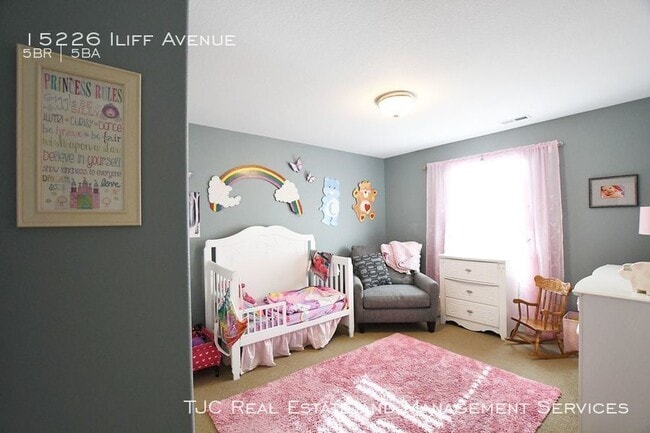 Building Photo - Solterra Home for Rent!