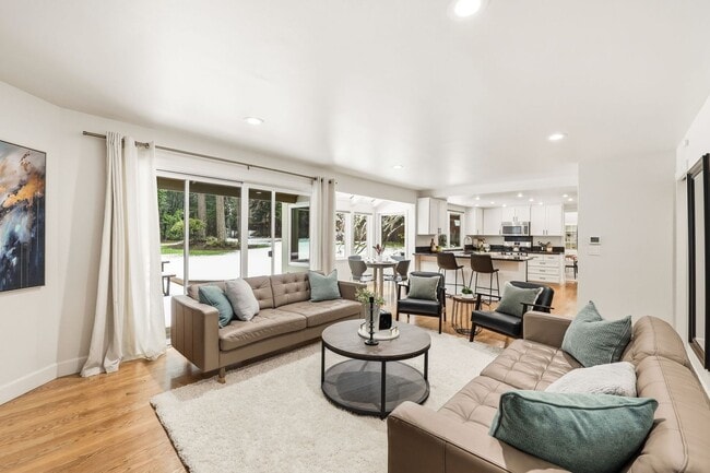 Building Photo - Luxury Acreage Estate in Hollywood Hill | Woodinville Retreat with Modern Upgrades