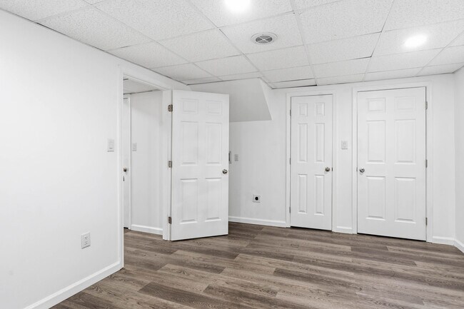 Building Photo - 28971 St Thomas Blvd