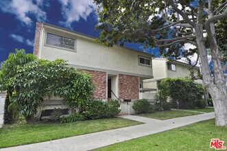 Building Photo - 4063 La Salle Ave