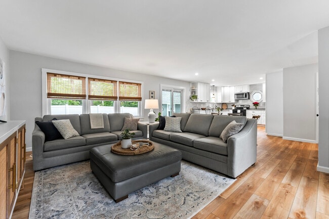 Building Photo - 247 Berwick Rd