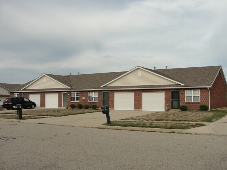 Primary Photo - 2711 Fairmont Ct