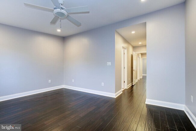 Building Photo - 4209 JENIFER St NW