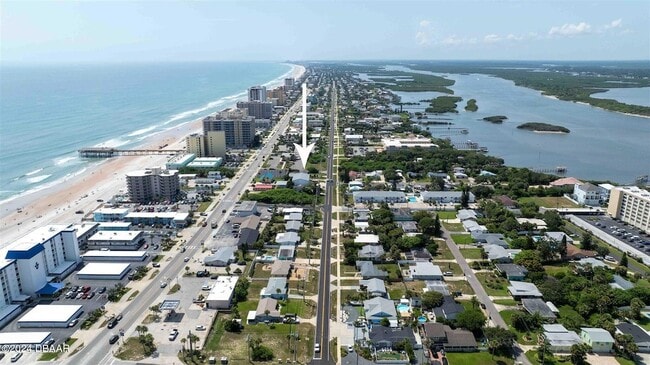 Building Photo - 3637 Cardinal Blvd