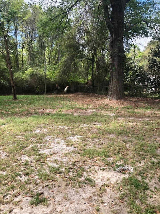Building Photo - 4 Bedroom/2.5 Bath home in Daleville!