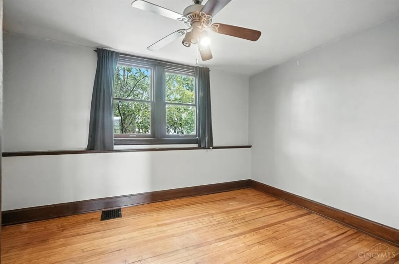 Building Photo - 348 Volkert St