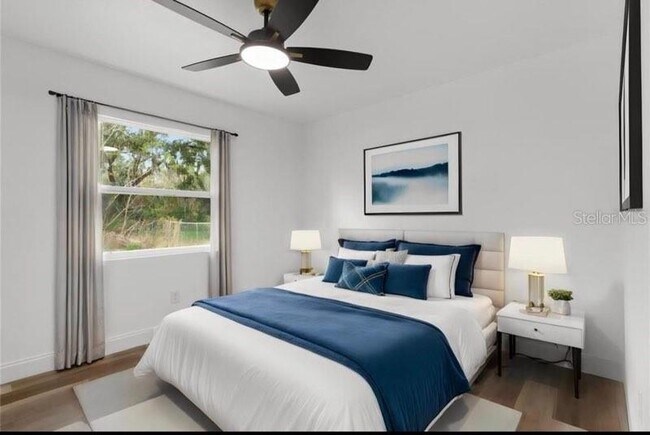 Building Photo - 216 Jean St