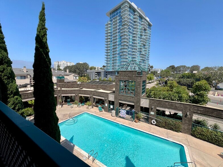 View - 4435 Nobel Dr