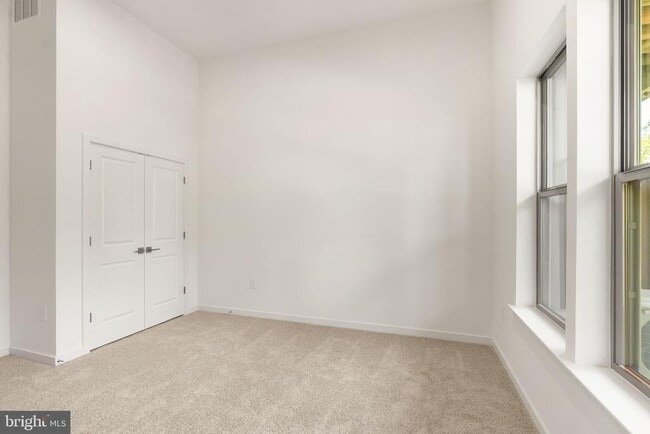 Building Photo - 6230 Folly Ln
