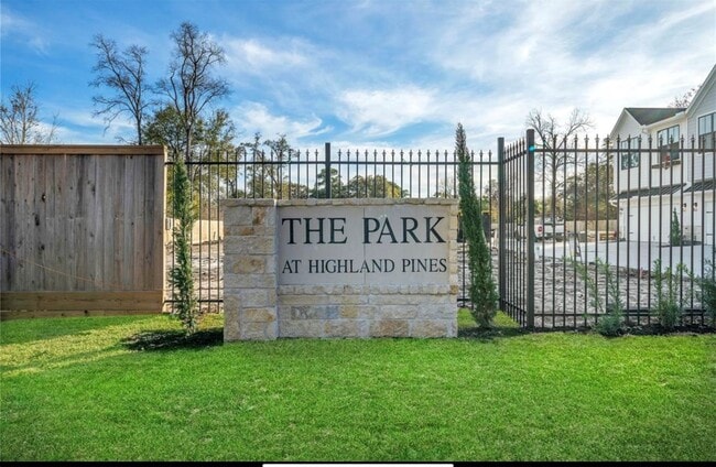 Building Photo - 6404 Highland Pine Ln