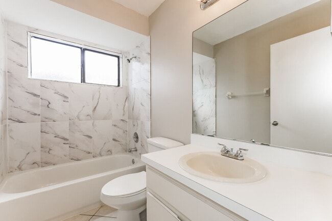 Building Photo - 2607 Shilo Ct