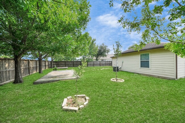 Building Photo - 4106 Falling Trace Ln