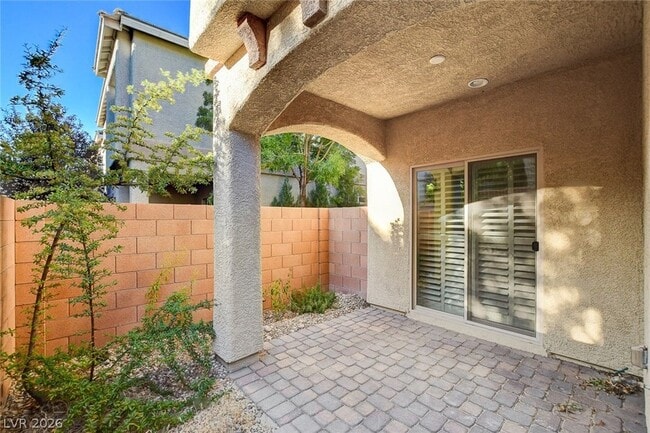 Building Photo - 9634 Volk Ave