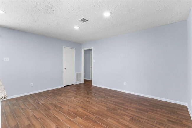 Building Photo - 22115 Coriander Dr