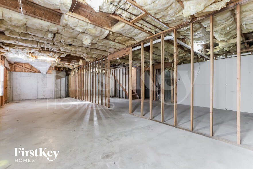 Building Photo - 5321 Regency Lake Ct