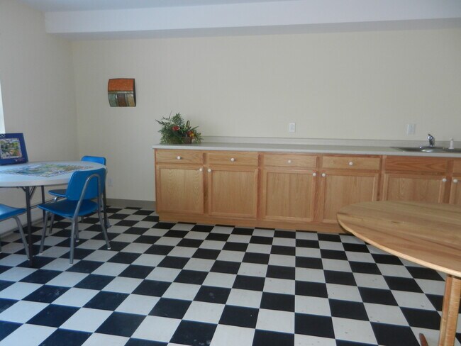 Building Photo - 331 Lime Kiln Rd