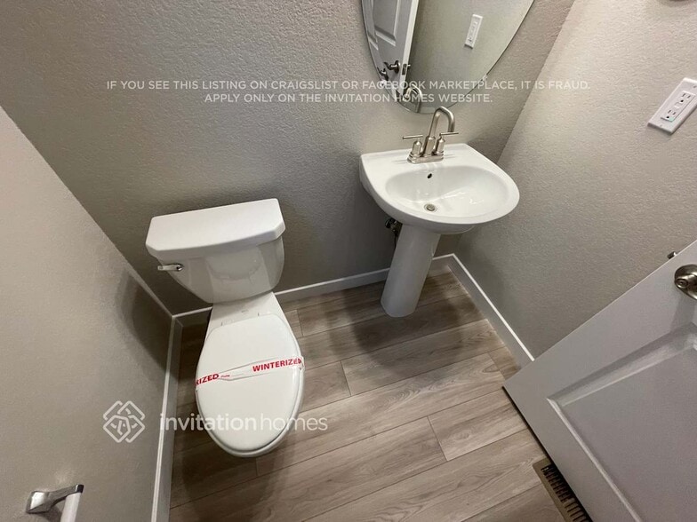 Building Photo - 13564 Nederland Dr