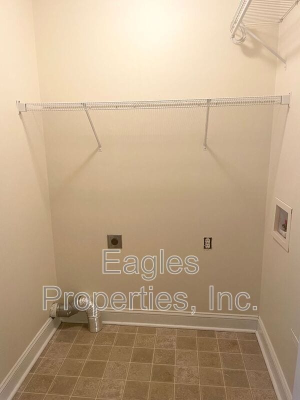 Building Photo - 2731 Hatteras Dr