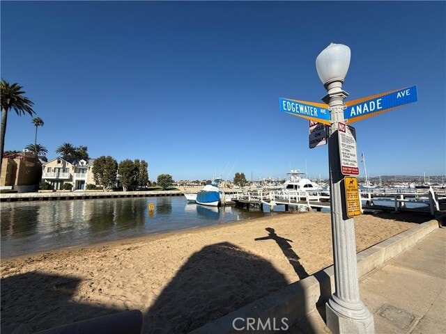 Building Photo - 307 Anade Ave