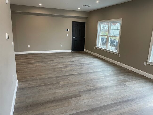 Building Photo - 1 Brattle St