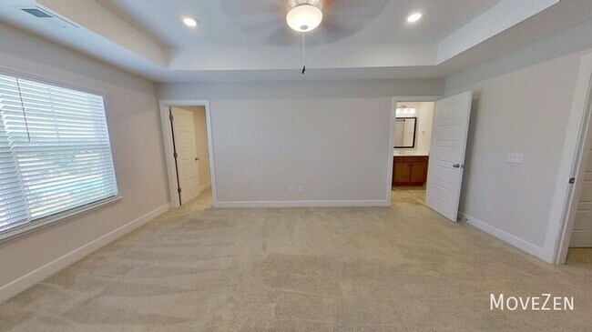 Building Photo - 327 Hollenbeck Pl
