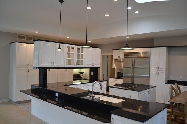 Building Photo - 39128 Glenlivet Ct