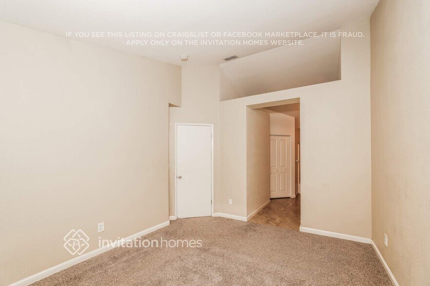 Building Photo - 336 Flagstone Cir