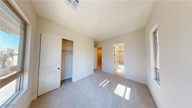Building Photo - 4162 Yucca Bloom St