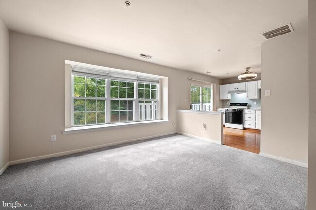 Building Photo - 1408 Black Walnut Dr