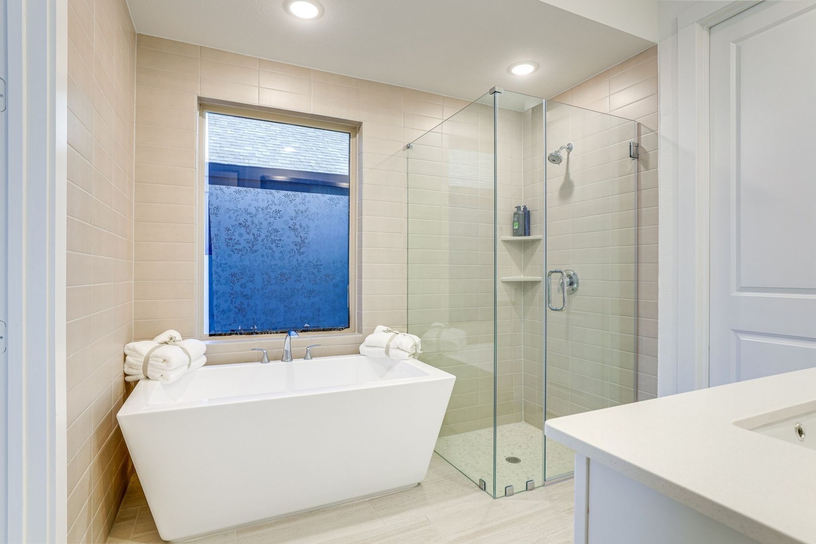 Building Photo - 27118 Berry Bright Dr