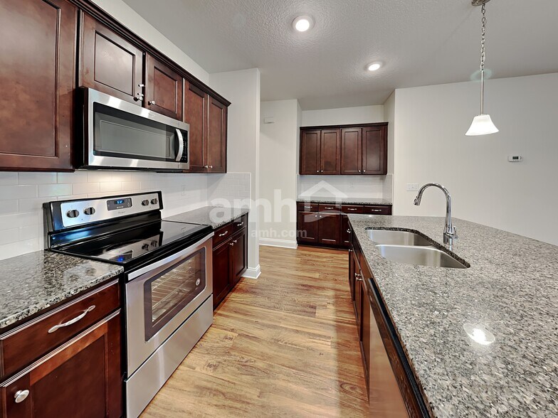 Building Photo - 740 Celebration Lane