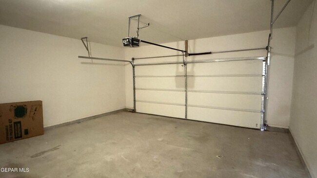 Building Photo - 14753 Oldenberg Ct