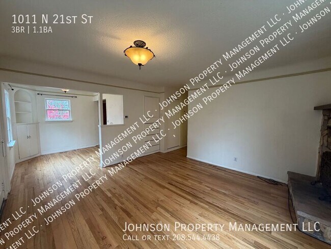 Building Photo - 1011 N 21st St